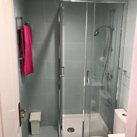 New And Unique Charming At Campolide - 2a דירה ליסבון