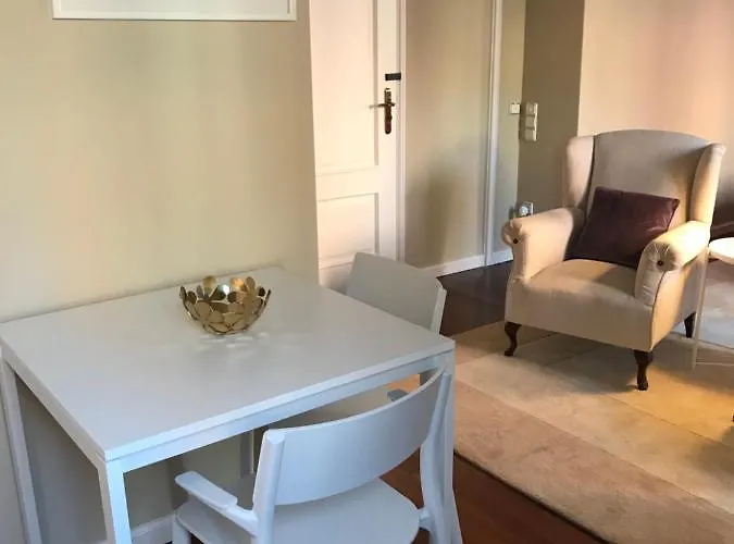 شقة New And Unique Charming At Campolide - 2a *