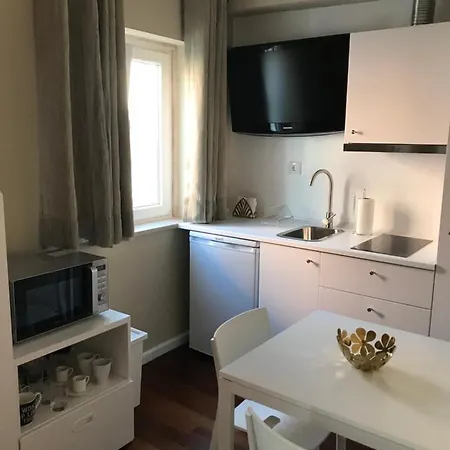 New And Unique Charming At Campolide - 2a Apartament Lizbona